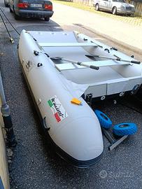 gommone catamarano 