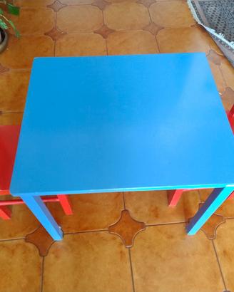 Tavolo Tavolino + 2 Sedie x bambini