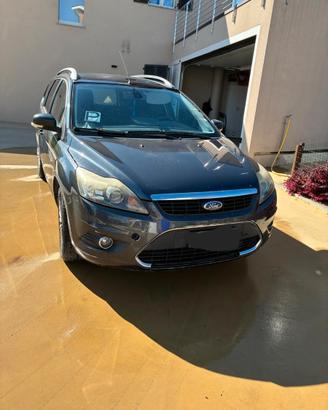 Ford Focus SW Titanium
