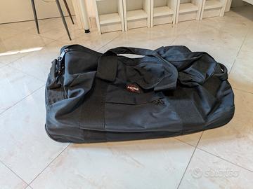 Borsone trolley Eastpak