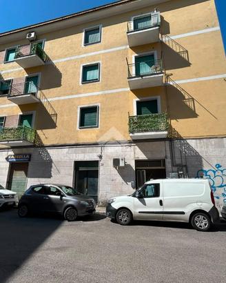 NEGOZIO A CASSINO