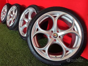 Cerchi Alfa Romeo Giulia NEW 225 40 19 - 255 35 19