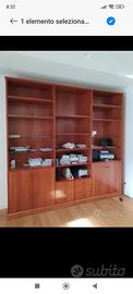 libreria in ciliegio fatta a mano artigianalmente 