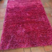 tappeto colore rosa fucsia 