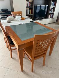 Tavolo legno massello con 6 sedie