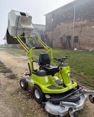TAGLIAERBA PROFESSIONALE GRILLO FD450