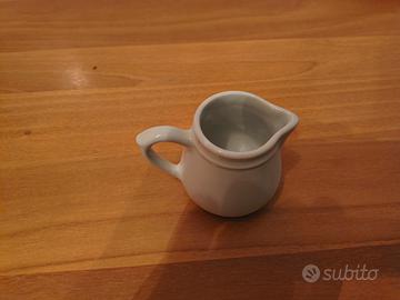 bricco piccolo per latte