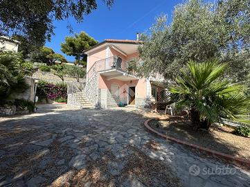 BIFAMILIARE A ANDORA