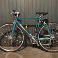 La bicicletta da pista riadattata per l’uso urbano