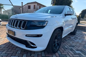 Jeep Grand Cherokee 6.4 V8 MDS Summit