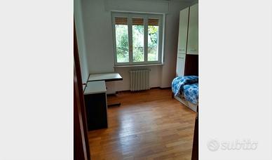 Due camere zona Valverde