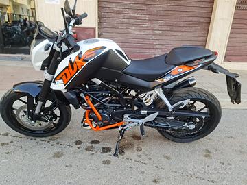 Ktm duke 125