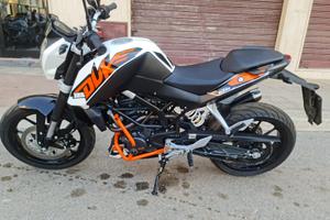 Ktm duke 125