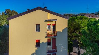 5 LOCALI A REGGIO NELL'EMILIA