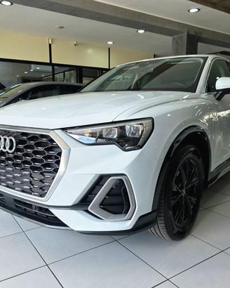 AUDI Q3 SportBack S Line 35 2.0 TDI 150CV S tron