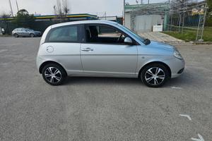 Lancia Ypsilon 1.2 69 CV Argento