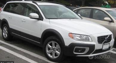 plastiche specchio esterno Volvo XC 70