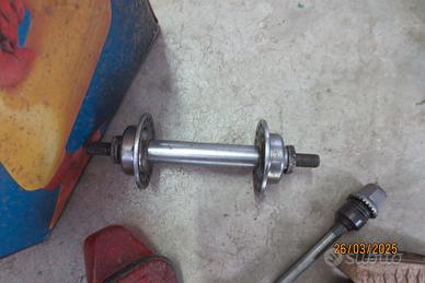 Mozzo epoca attacco manubrio epoca