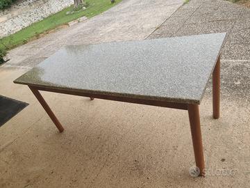 Tavolo rettangolare allungabile 