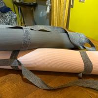 Set di due tappetini per yoga