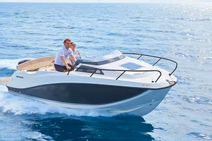 Barca cabinata Quicksilver 585 cabin Mercury