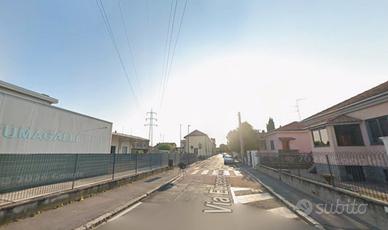 Bilocale con balcone e posto auto su M2