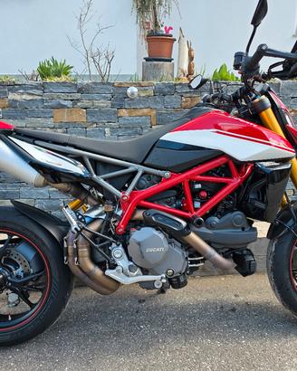 Hypermotard 950 sp
