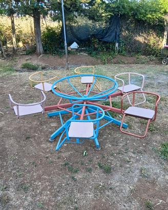 giostra per bambini da giardino in ferro  funziona