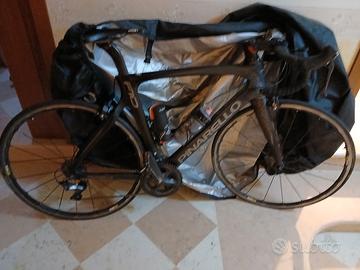 Bici da corsa pinarello F10 