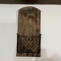 Portaposta o portariviste in legno e ferro