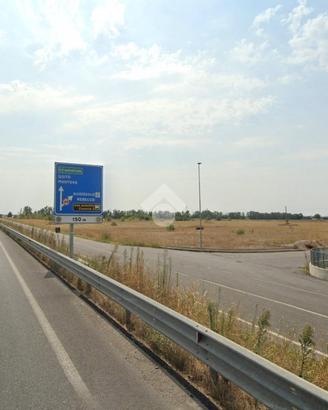 TERRENO A MEDOLE