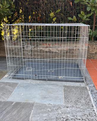 Cuccia in acciaio richiudubile