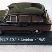 Modellino Austin FX4 Taxi London 1965