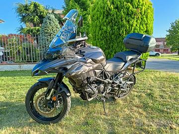Trk 502 x Benelli 