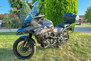 Trk 502 x Benelli 