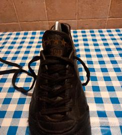 Scarpe calcio "5 stelle"