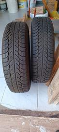 2 gomme semi nuove