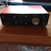 scheda audio focusrite Scarlett 