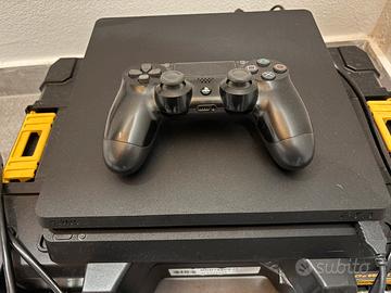 Ps4 slim 1tb+Fc25+F124+Psplus
