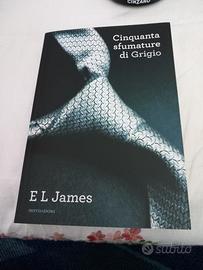 libro Cinquanta sfumature di  grigio 