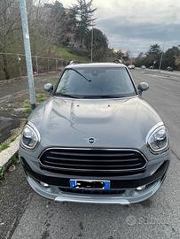 MINI COUNTRYMEN  1.5 BENZINA