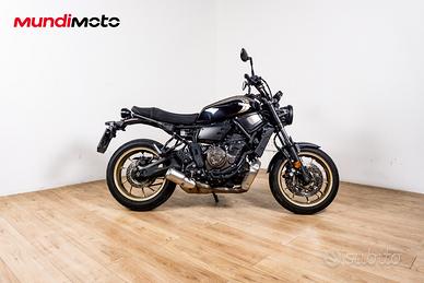 YAMAHA XSR 700 - 2023