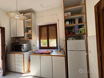 Cucina competa in legno massello