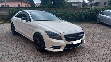 Mercedes-benz CLS 63 AMG Performance