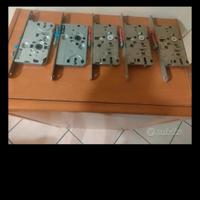 serratura porta 5 pezzi nuove 