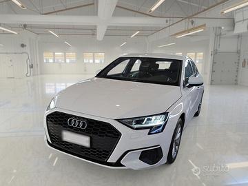 AUDI A3 SPORTBACK 35 TFSI MHEV S TRONIC BUSINESS S