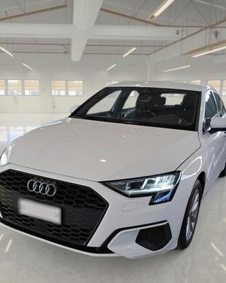 AUDI A3 SPORTBACK 35 TFSI MHEV S TRONIC BUSINESS S