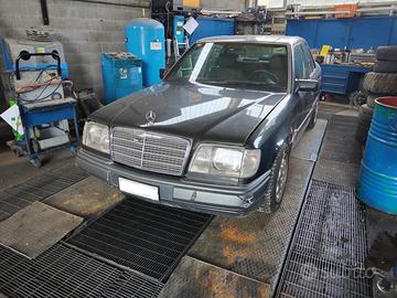 Ricambi Mercedes 200 E 1994