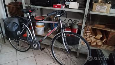 bicicletta uomo da passeggio bianchi novissima