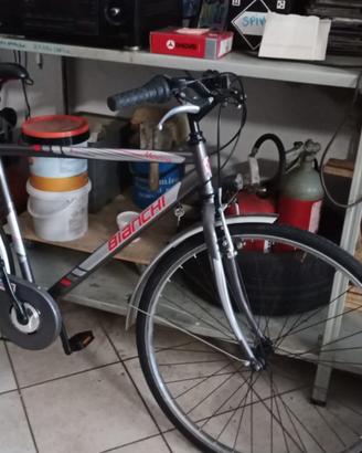 bicicletta uomo da passeggio bianchi novissima